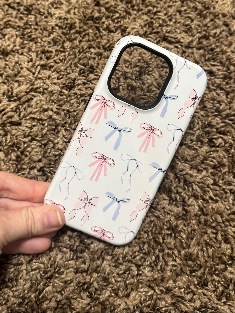 Casely IPhone 15 Pro Case Casely Bold and MagSafe Case Casely Bow case